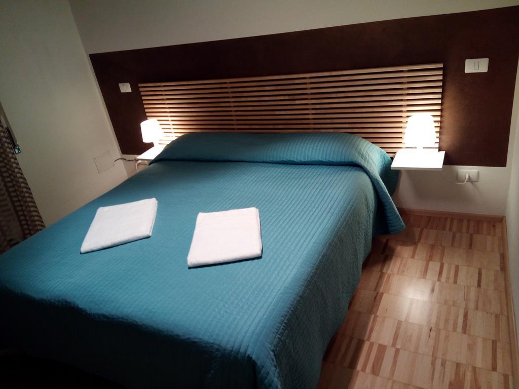 Ai Gabbiani Hotel Verona Buitenkant foto